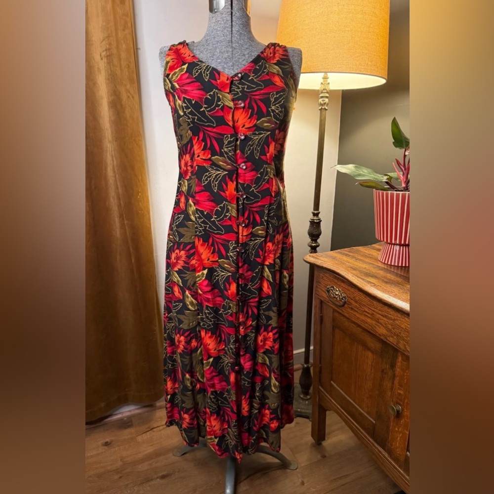White Stag Black and Red Floral Maxi Dress - size S (4/6)